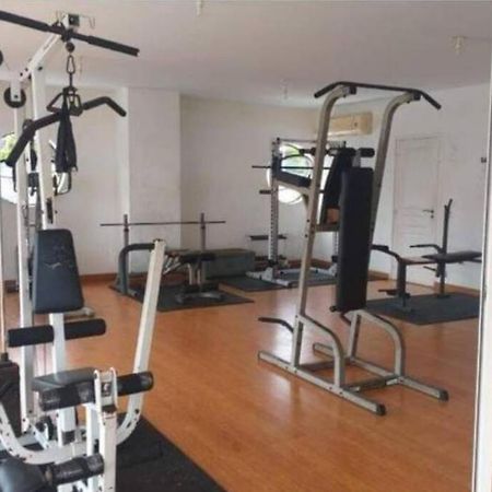 Farerei Appartement Spacieux, Equipe Et Confortable Faaa Bagian luar foto